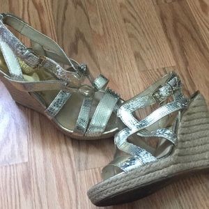 Micheal KORES Gold Wedges (size 6)